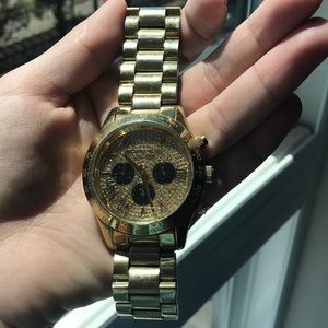 MK WATCH